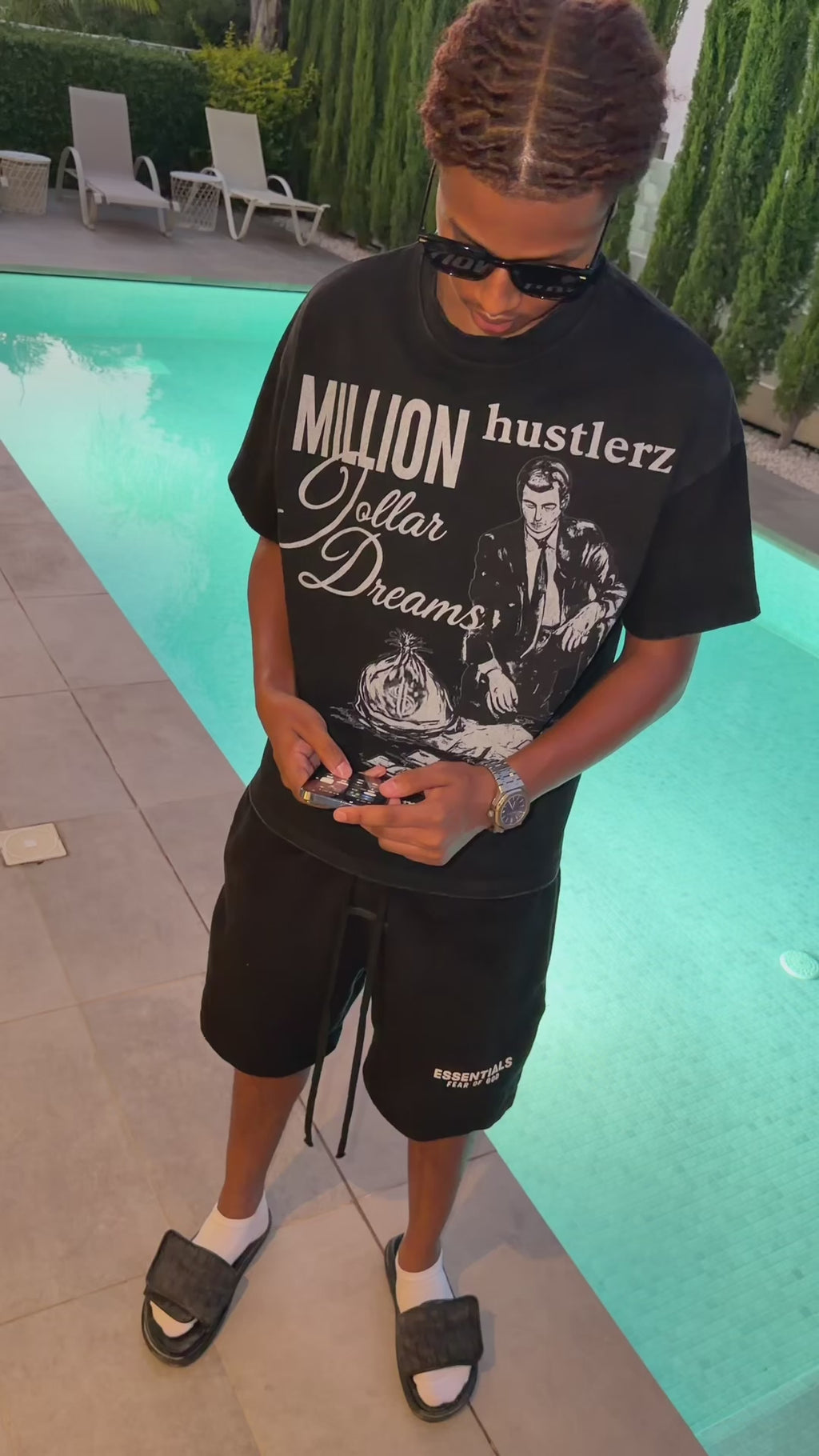 S26 MDD "Hustlerz" Tee Washed Black